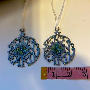 Bohemian Boho Hippie Peace On Earth Pewter Christmas Ornament Retro El Salvador